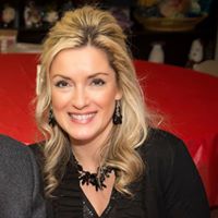 Suzanne Valentine Photo 31