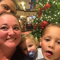 April Kelley Photo 13