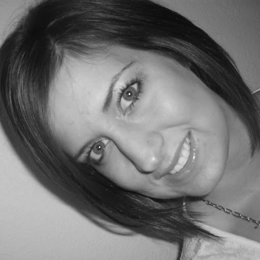 Jennifer Campbell Photo 36
