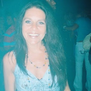 Vicki Adams Photo 27