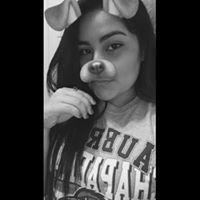 Denise Bernal Photo 19