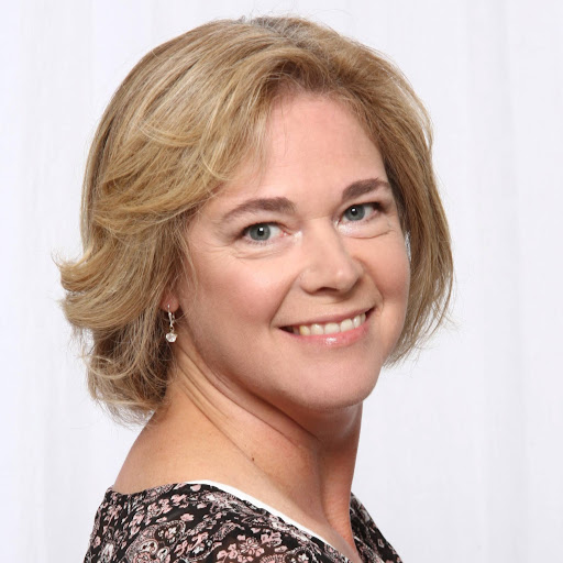 Lisa Chambers Photo 5