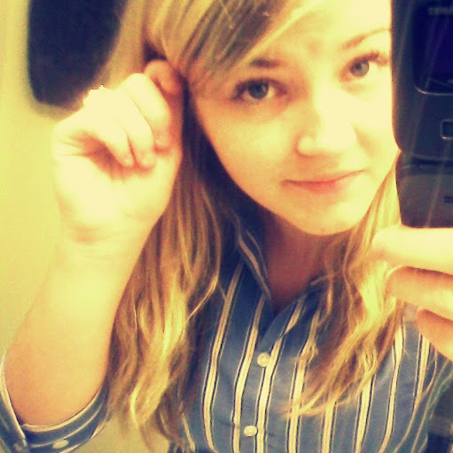 Brittany Knowles Photo 14