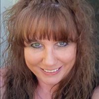 Kathryn Bennett Photo 24