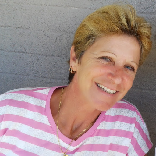Annette Gardner Photo 22