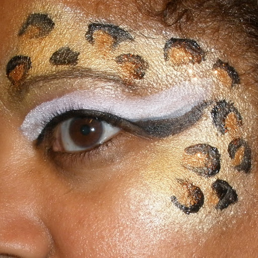 Tamara Lewis Photo 32