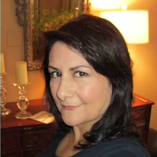 Elizabeth Arambula Photo 10