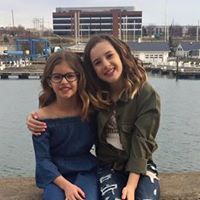 Christina Barnes Photo 10