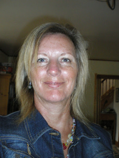 Julie Cooper Photo 30