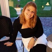 Stephanie Angelucci Photo 12