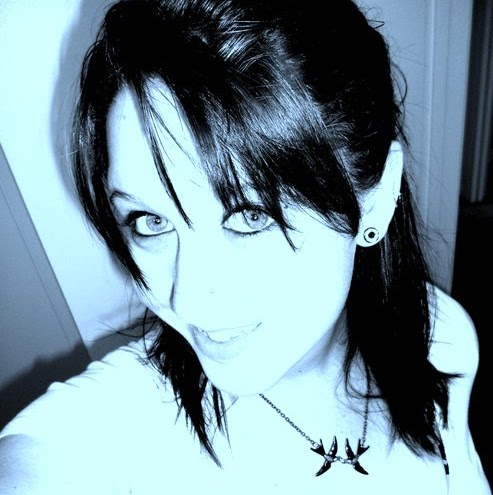 Kimberly Vaughan Photo 34