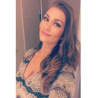 Rebecca Hardman Photo 8