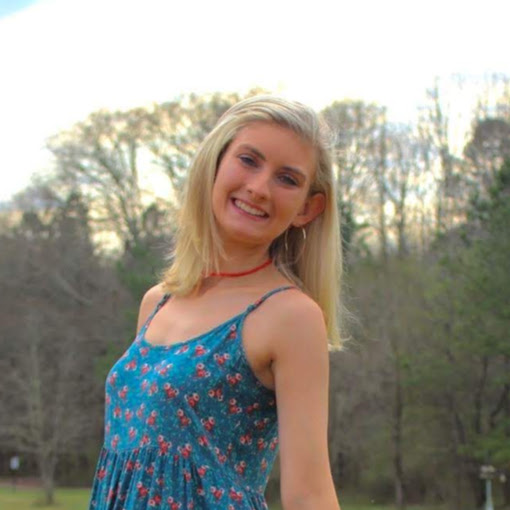 Julia Copeland Photo 7