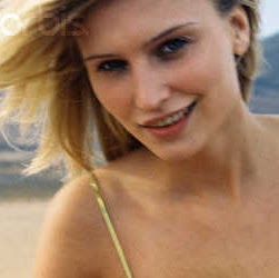 Brigitte Powell Photo 9