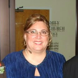 Susan Roe Photo 29