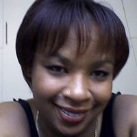 Amanda Amos Photo 20