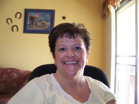 Karen Richardson Photo 36