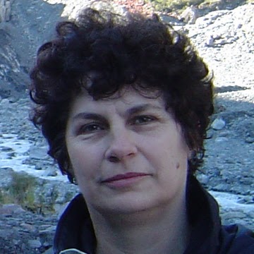 Paula Ambrose Photo 17