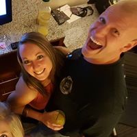 Aubrie Martin Photo 4