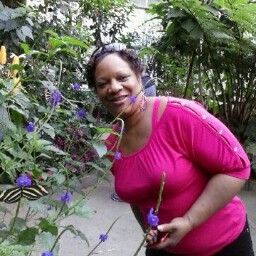 Tonya Gardner Photo 10