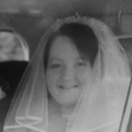 Paula Faulkner Photo 8