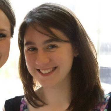 Rachel Lowry Photo 14