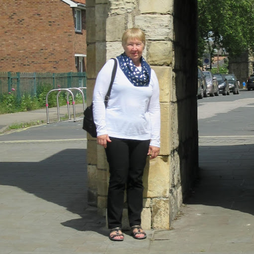 Dianne Kerr Photo 17