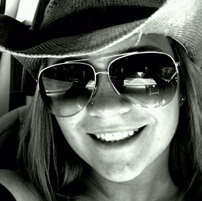 Jessica Yoder Photo 34