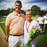 Michelle Earl Photo 15