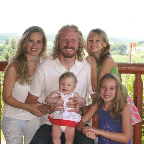 Stephanie Hatfield Photo 21