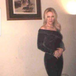 Gina Hebert Photo 10