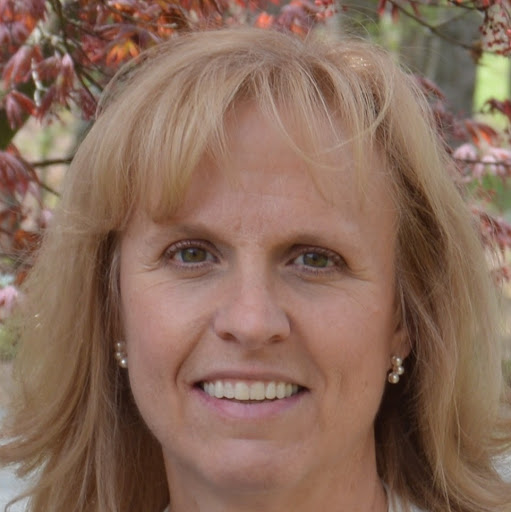 Janet Davis Photo 7