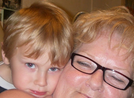 Darlene Wells Photo 20