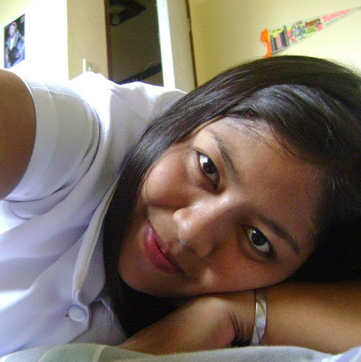 Kristine Hernandez Photo 31
