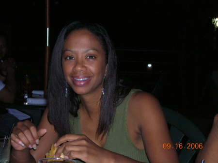 Denise Dixon Photo 20