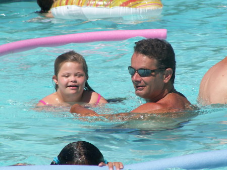 Jamie Walker Photo 7