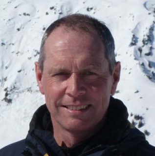 Robert Hutson Photo 24