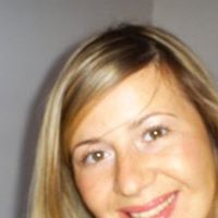 Katharine Hampton Photo 7