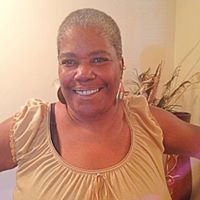 Theresa Benjamin Photo 15
