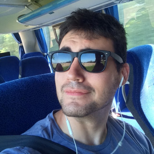 Christian Lara Photo 7