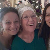 Linda Winslow Photo 17