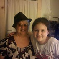 Geraldine Walker Photo 34