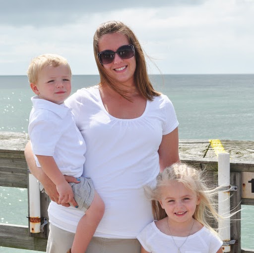 Sarah Quillen Photo 8