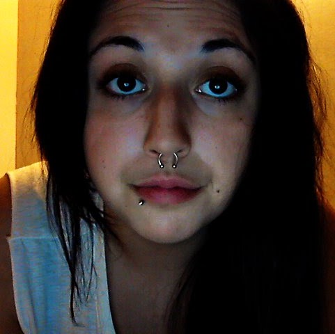 Kristin Fletcher Photo 14