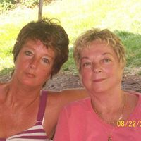 Betty Riddle Photo 16
