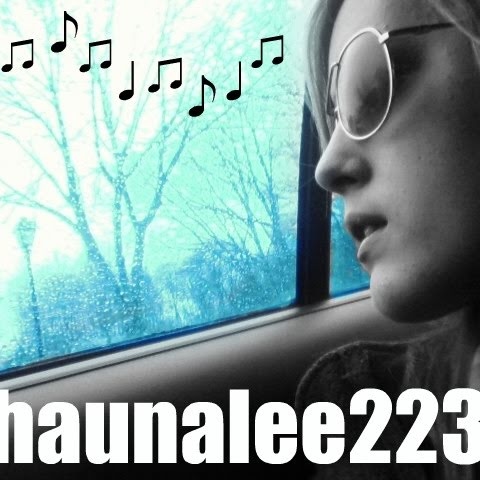 Shauna Steele Photo 9