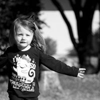 Sandy Barker Photo 13