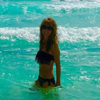 Tami Becker Photo 27