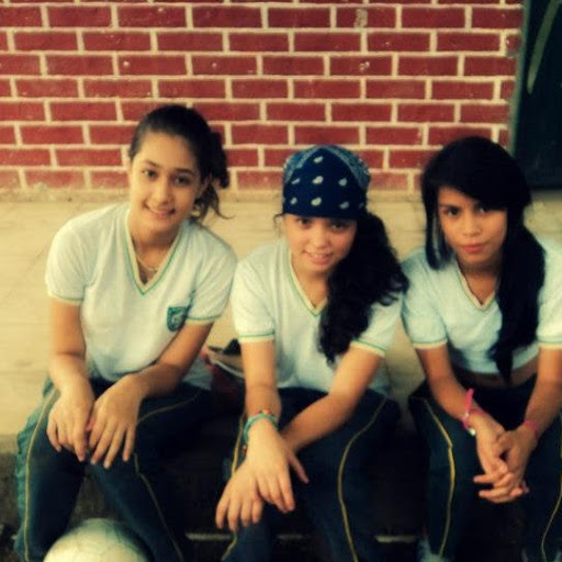Maria Cardona Photo 9
