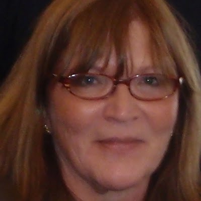 Elizabeth Norton Photo 43
